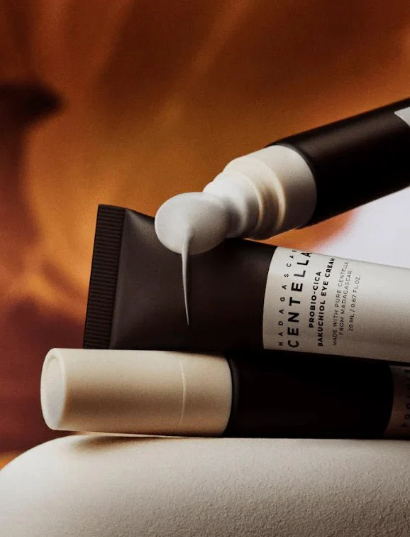 SKIN1004 Madagascar Centella Probio-Cica Bakuchiol Eye Cream - Bakuchiol İçeren Sıkılaştırıcı Göz Çevresi Kremi 20ml